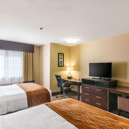 Comfort Inn & Suites Мохаве Экстерьер фото